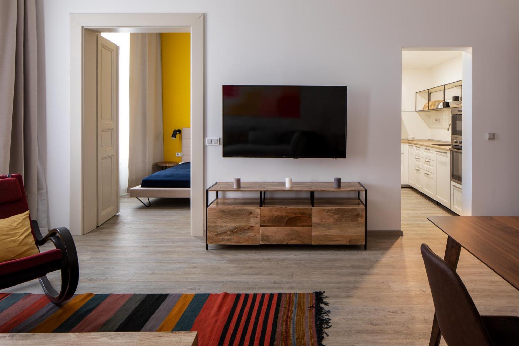 Designer Apartments In New Town By Prague Days - "Included Everything We Needed And More" Praga Quarto foto